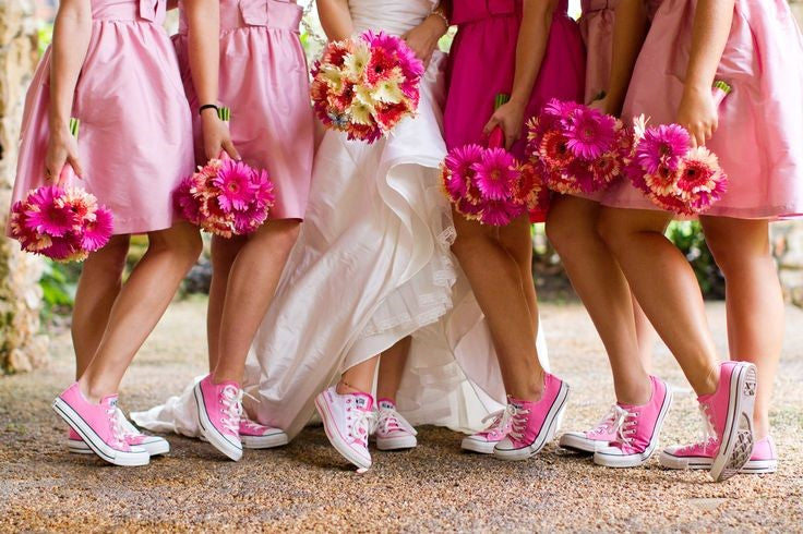 5 REASONS TO ADD CONVERSE SHOES TO YOUR WEDDING PARTY