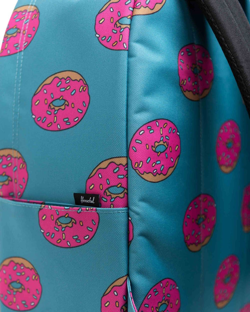 
            
                Load image into Gallery viewer, Herschel Classic XL Recycled Homer Simpson
            
        