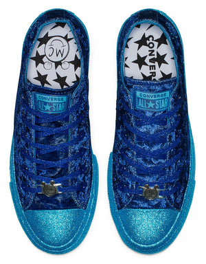 
            
                Load image into Gallery viewer, Converse x Miley Cyrus Women&amp;#39;s Chuck Taylor All Star Lift Low Top Gnarly Blue
            
        