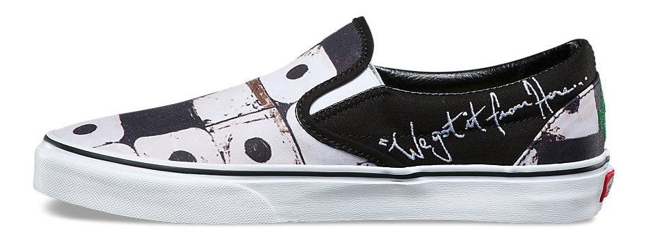 
            
                Load image into Gallery viewer, Vans Classic Slip-On (ATCQ) Black
            
        