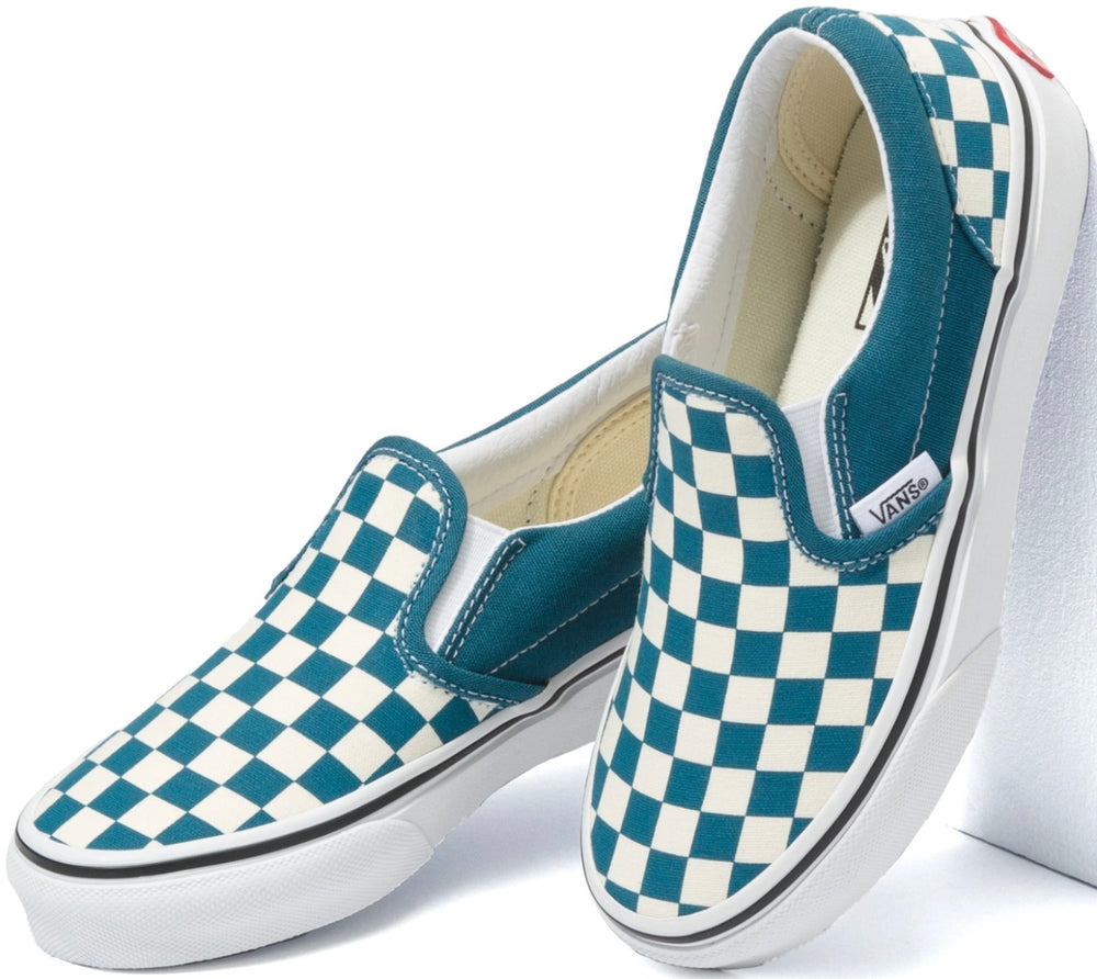 
            
                Load image into Gallery viewer, Vans Kids Classic Slip-On (Checkerboard) Blue Coral
            
        