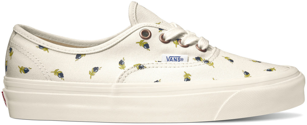 
            
                Load image into Gallery viewer, Vans Authentic 44 DX (Anaheim Factory) Blue Bud Linen
            
        